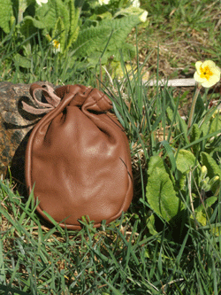 leather pouch brown